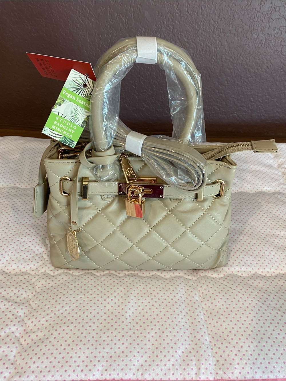 NWT Studio Badgley Mischka Quilted Satchel Handbag Cream Vegan Leather Crossbody